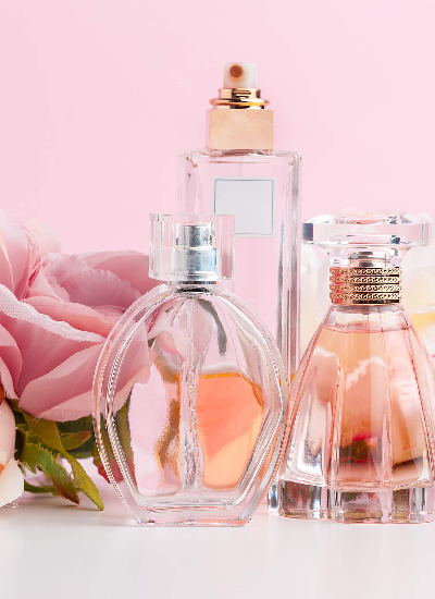 Najlepsze perfumy na lato – TOP5 letnich zapachów dla kobiet i mężczyzn