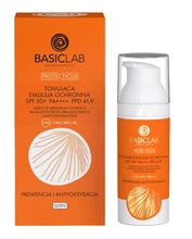 BasicLab tonująca emulsja ochronna SPF 50, 50 ml