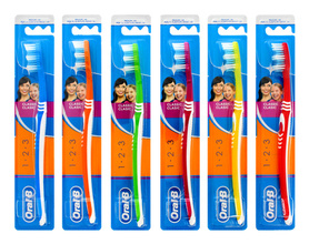 ORAL B Szczoteczka do zębów 1-2-3 klasyczna - medium 1szt - mix kolorów